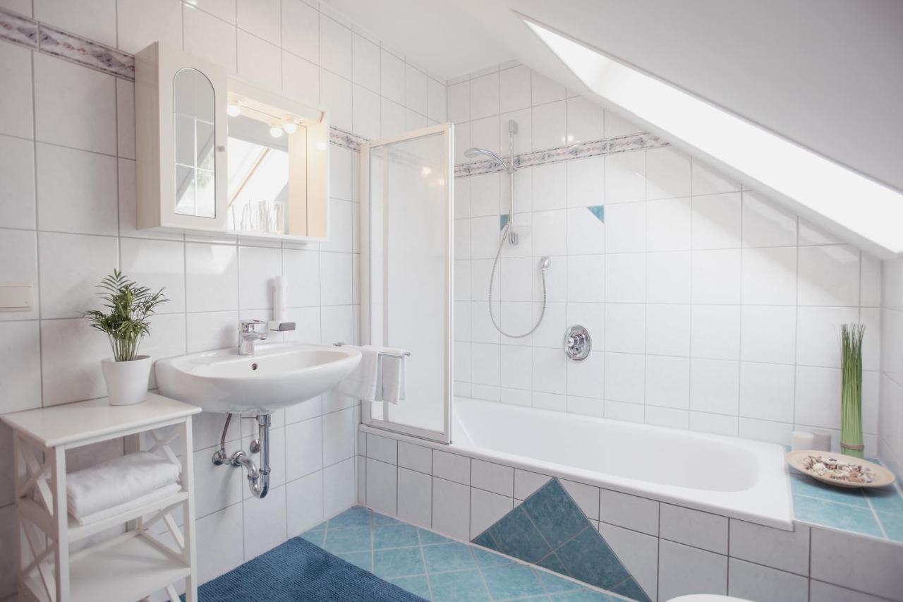 Landhof Lazarus Hotel Mooskirchen Bagian luar foto